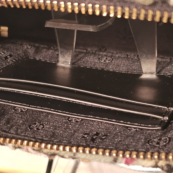 Tory Burch  Britten Tweed MultiColor Mini Top Handle Bag with Chain Strap Nwot - Picture 11 of 16